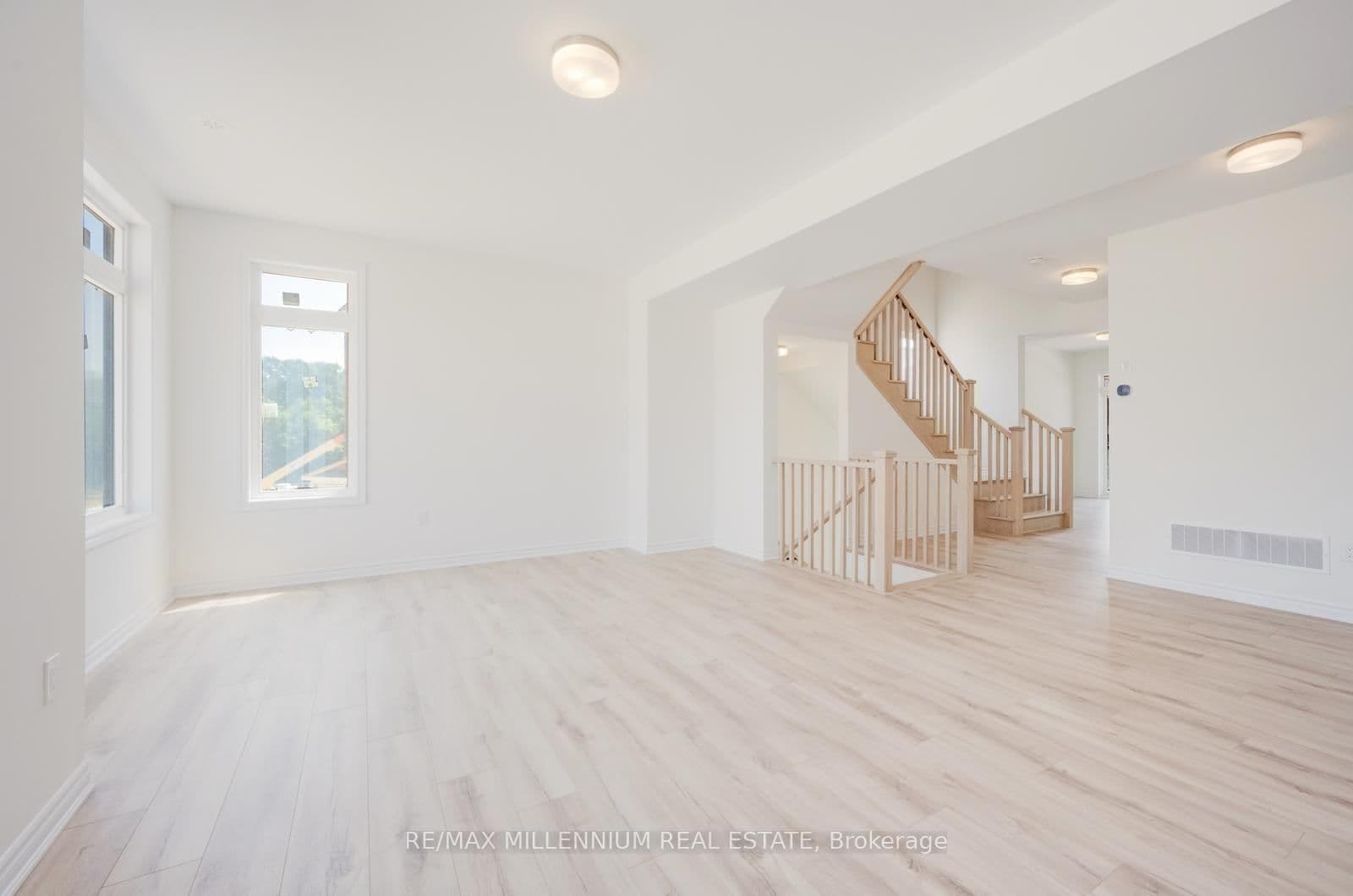 50 Thornbird Crescent, Unit UPPER thumbnail 9