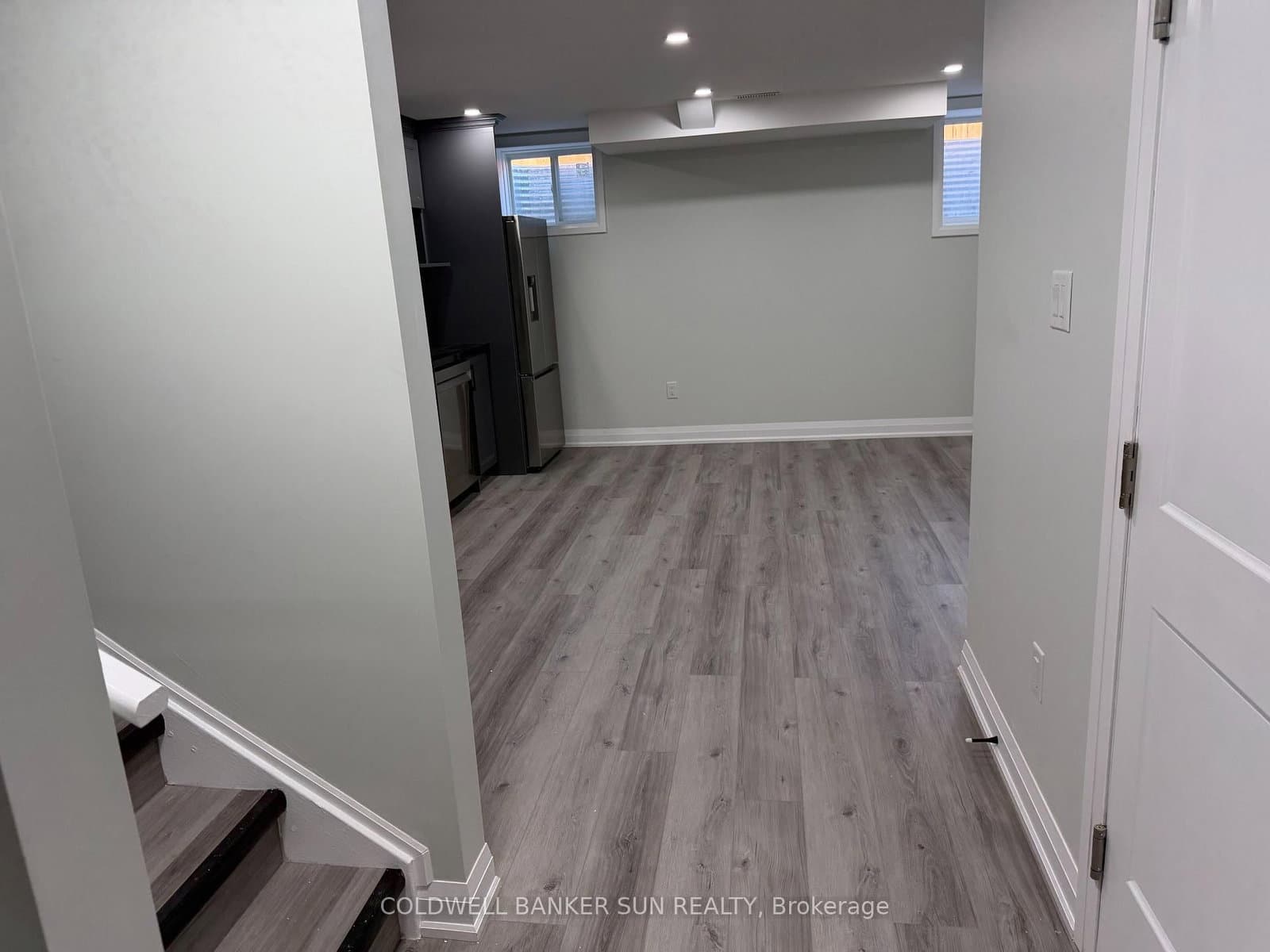 13 Divers Road, Unit Bsmt thumbnail 4