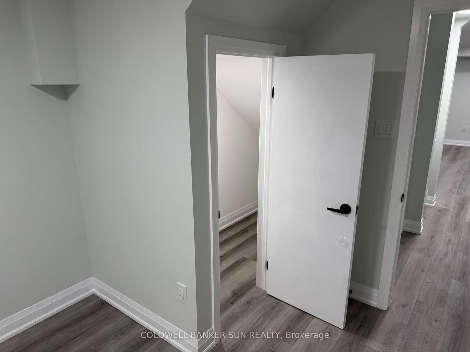 13 Divers Road, Unit Bsmt thumbnail 8