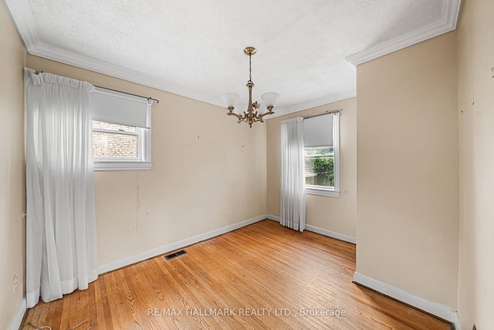 27 Sunray Crescent thumbnail 17
