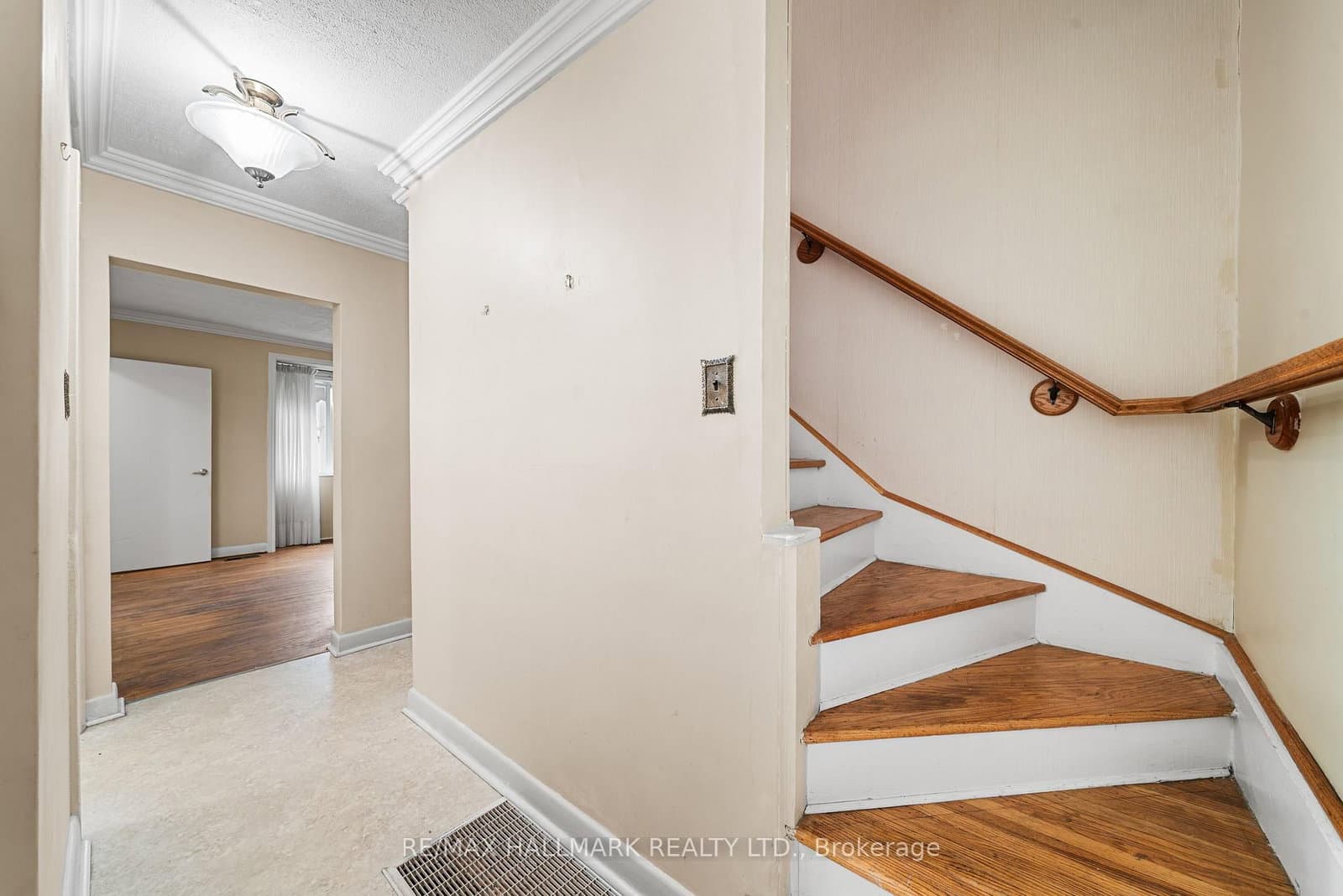 27 Sunray Crescent thumbnail 19