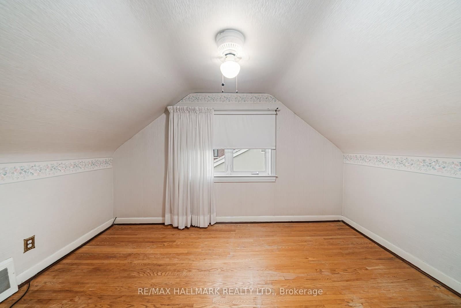27 Sunray Crescent thumbnail 21