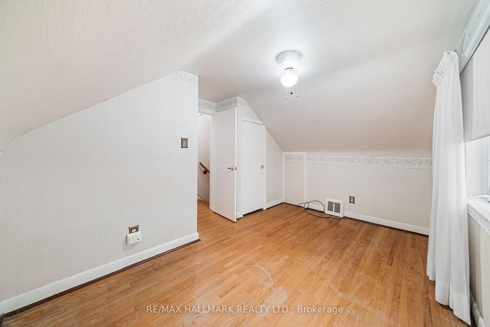 27 Sunray Crescent thumbnail 22