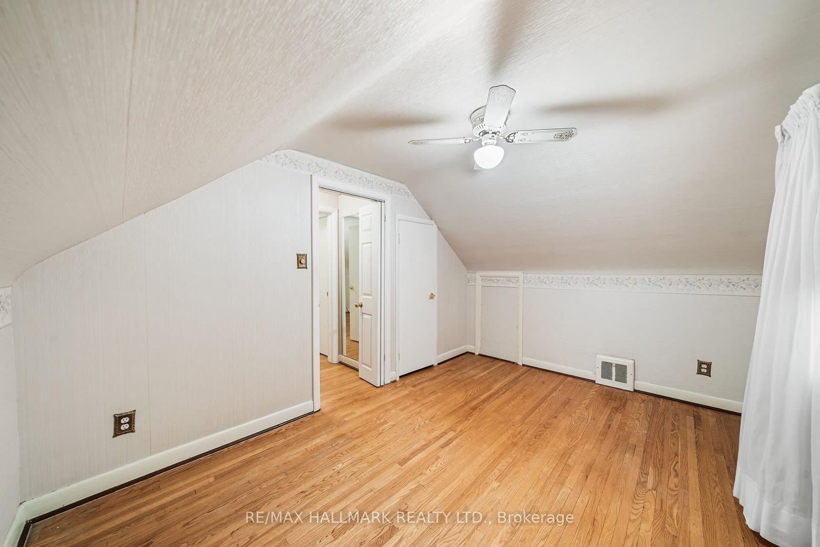 27 Sunray Crescent thumbnail 24