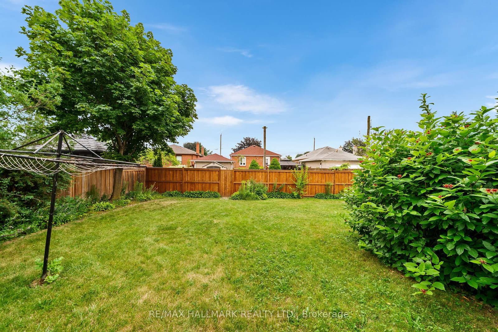 27 Sunray Crescent thumbnail 35