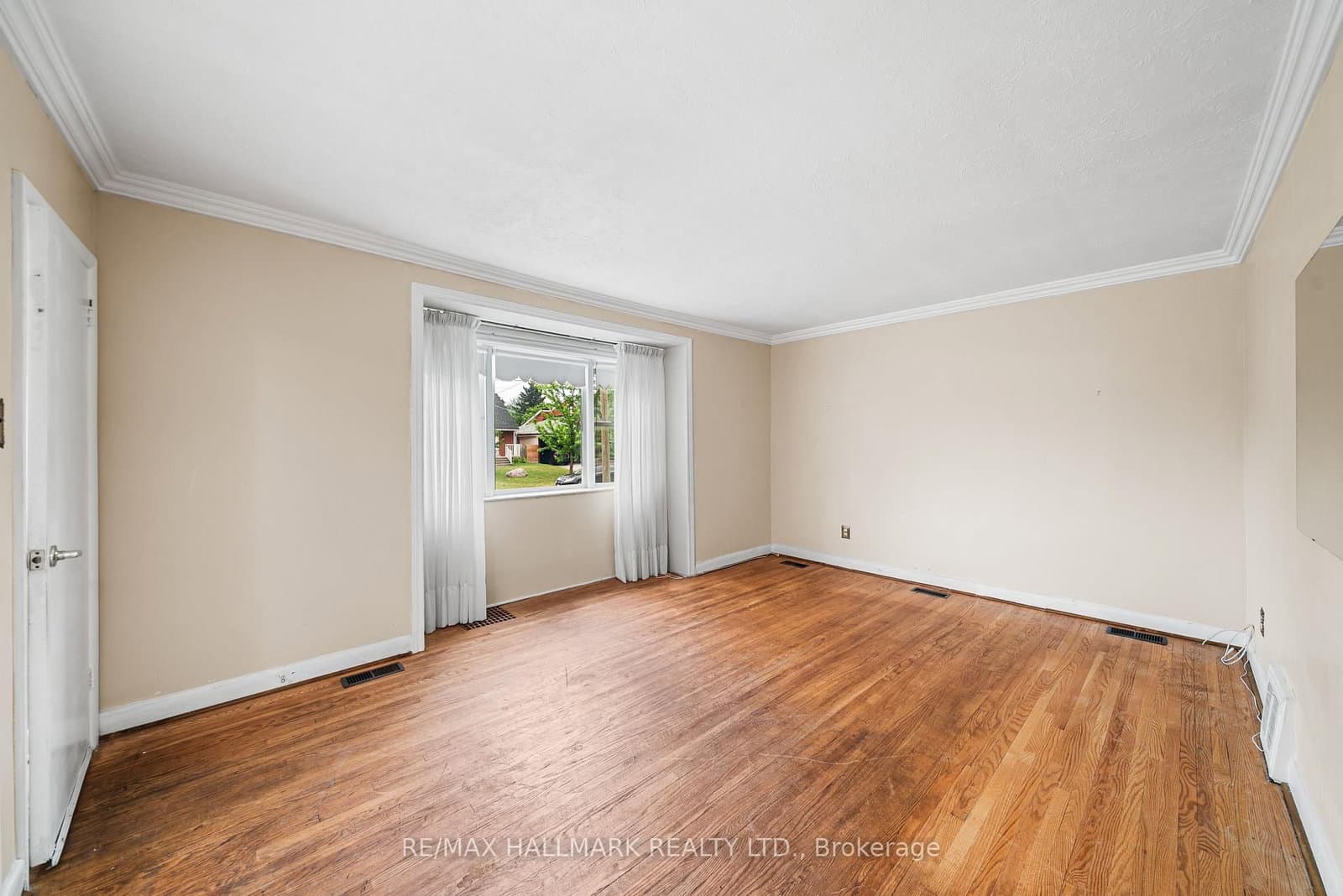 27 Sunray Crescent thumbnail 5