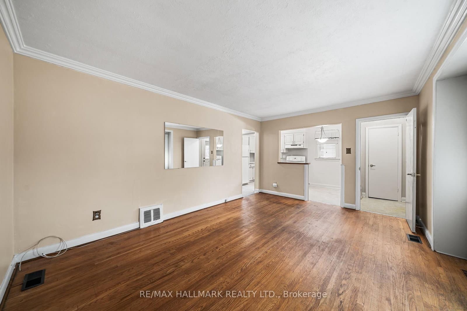 27 Sunray Crescent thumbnail 7