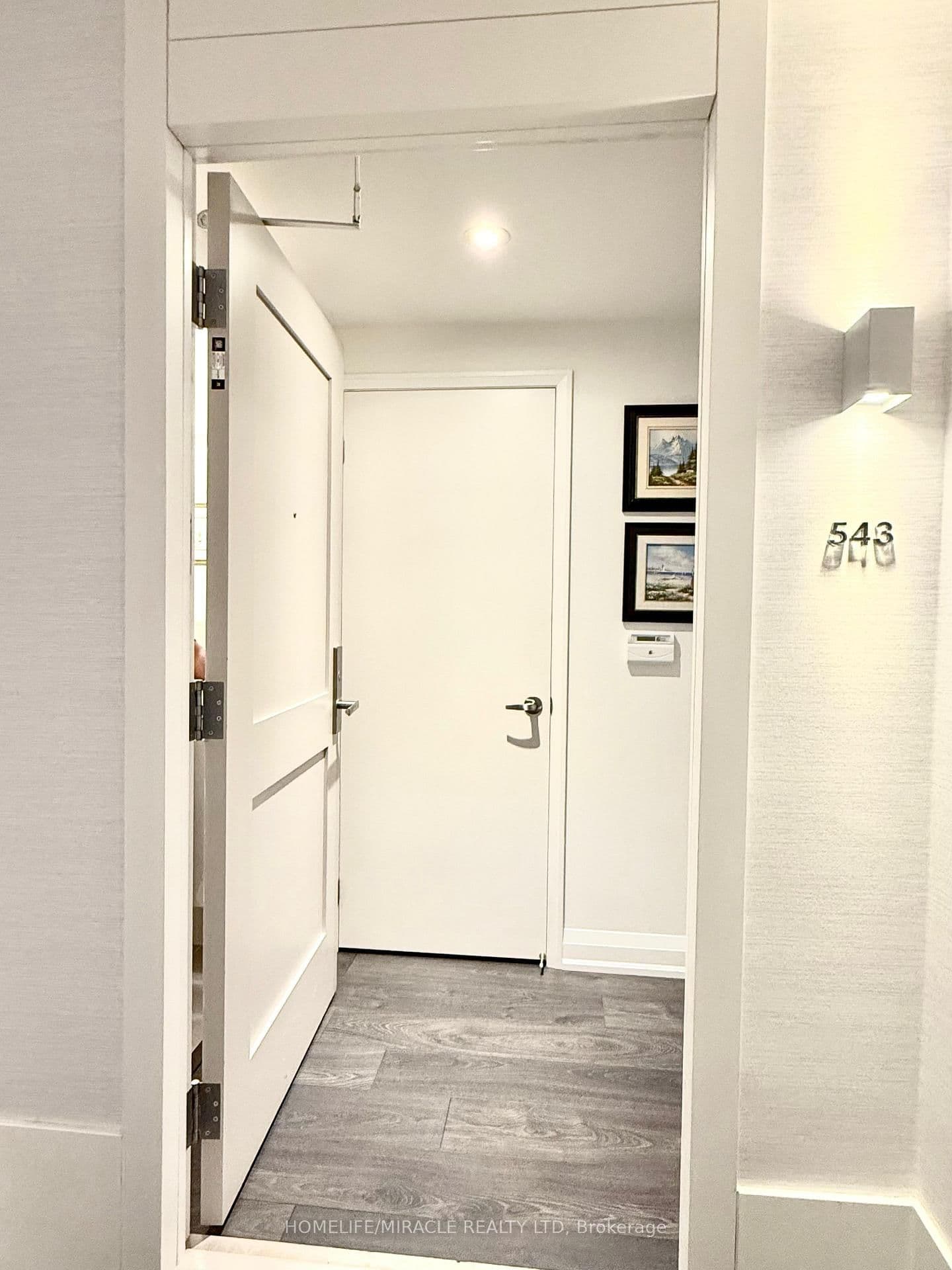 26 Gibbs Road, Unit 543 thumbnail 8