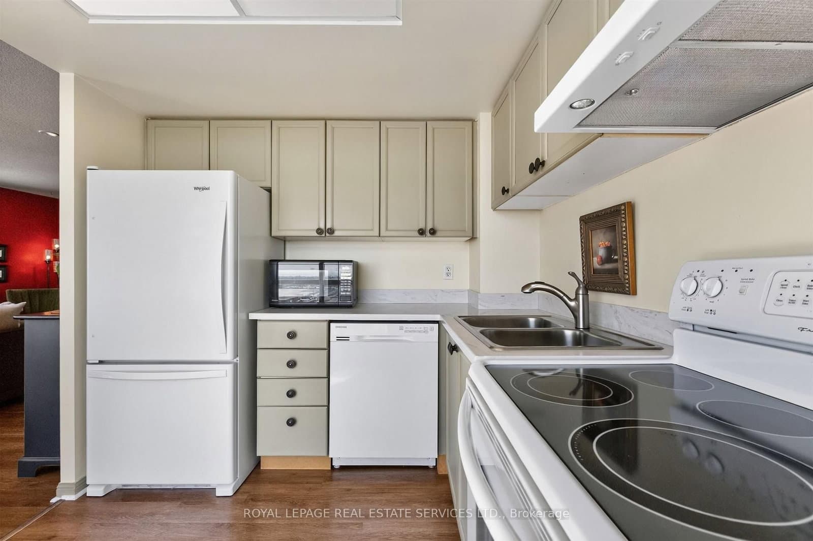 101 Subway Crescent, Unit 1711 thumbnail 13