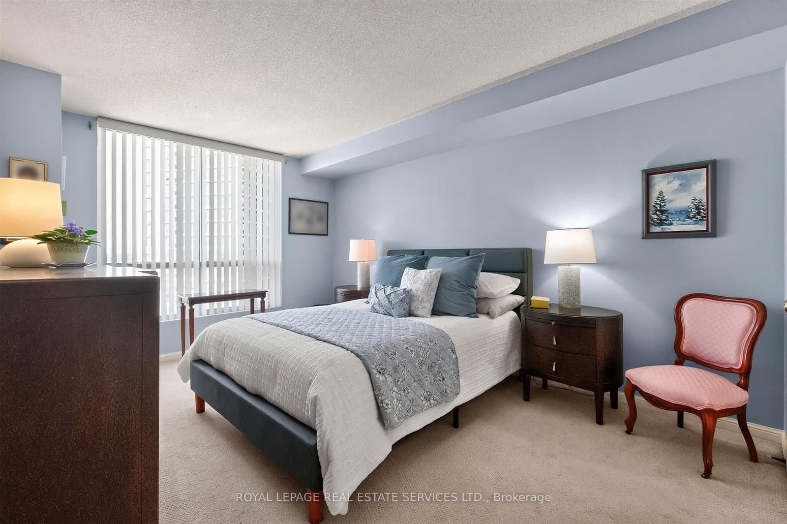101 Subway Crescent, Unit 1711 thumbnail 14