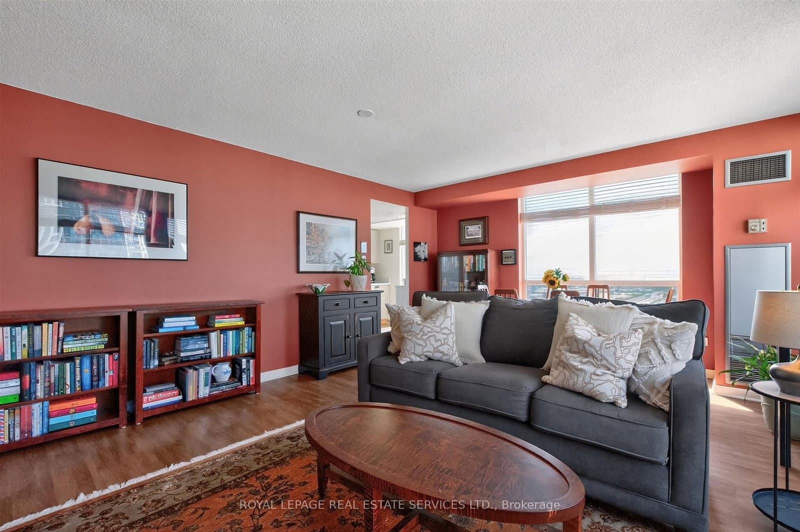 101 Subway Crescent, Unit 1711 thumbnail 7