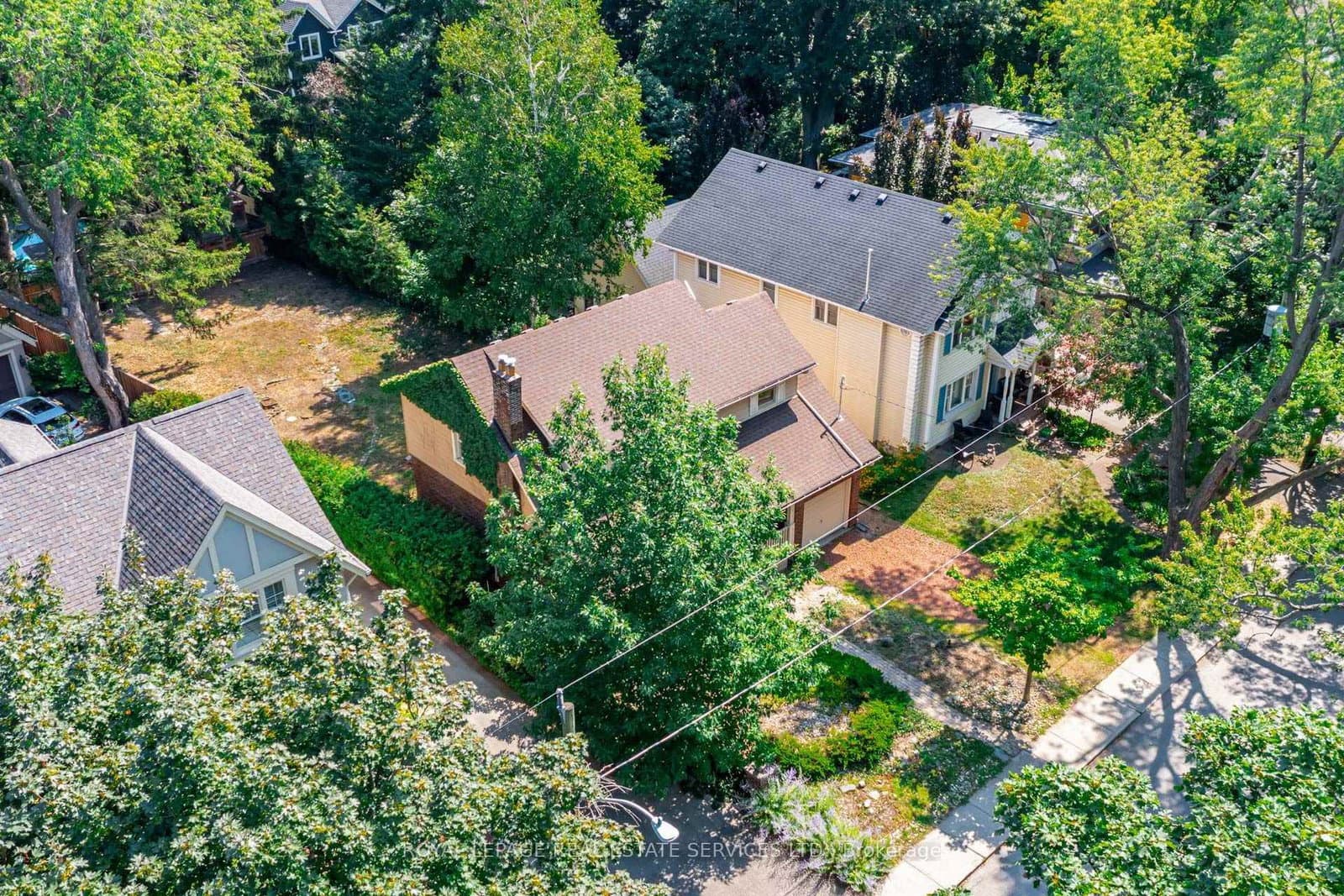 235 Douglas Avenue thumbnail 5