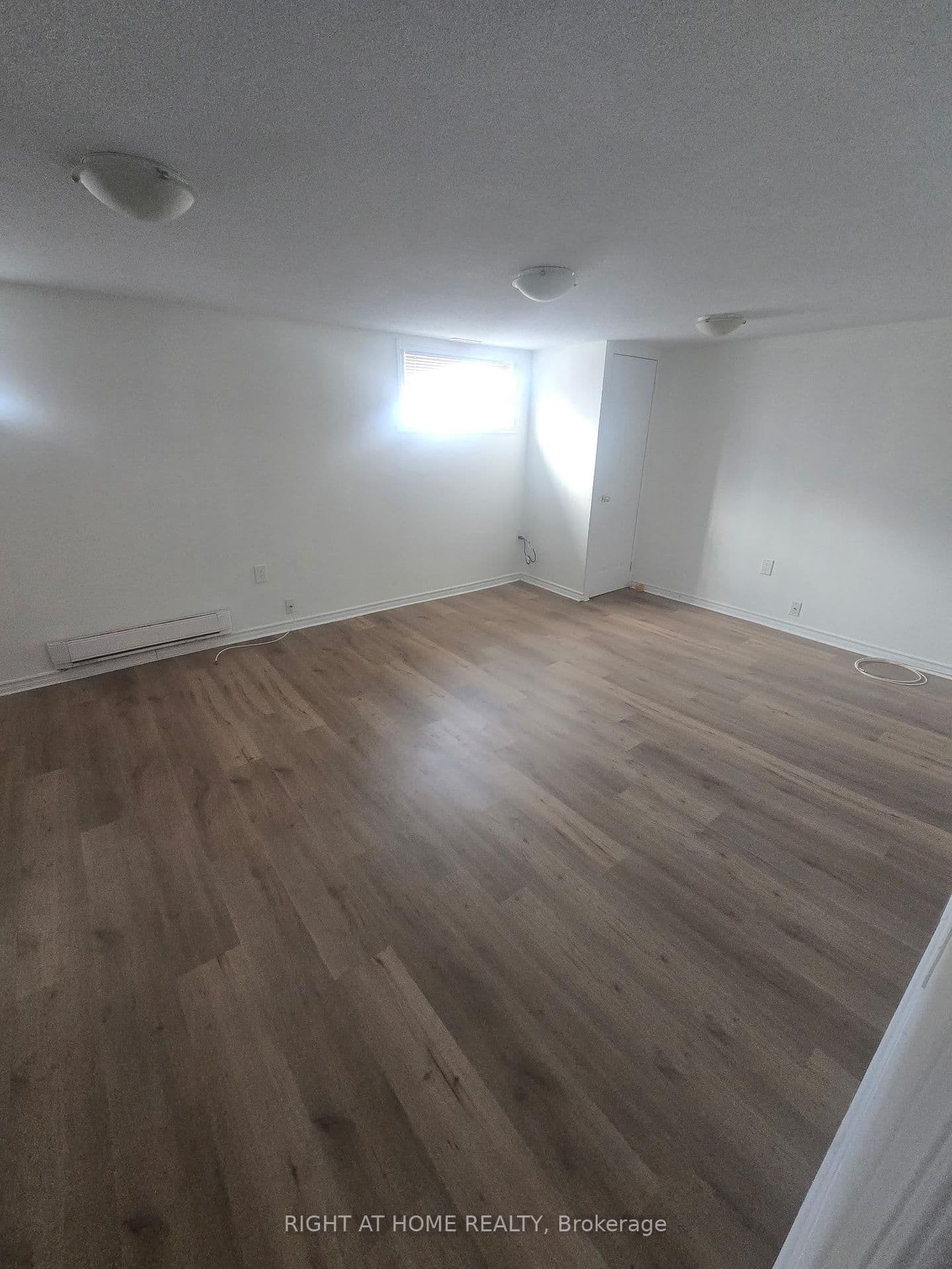 70 Bunnell Crescent thumbnail 10