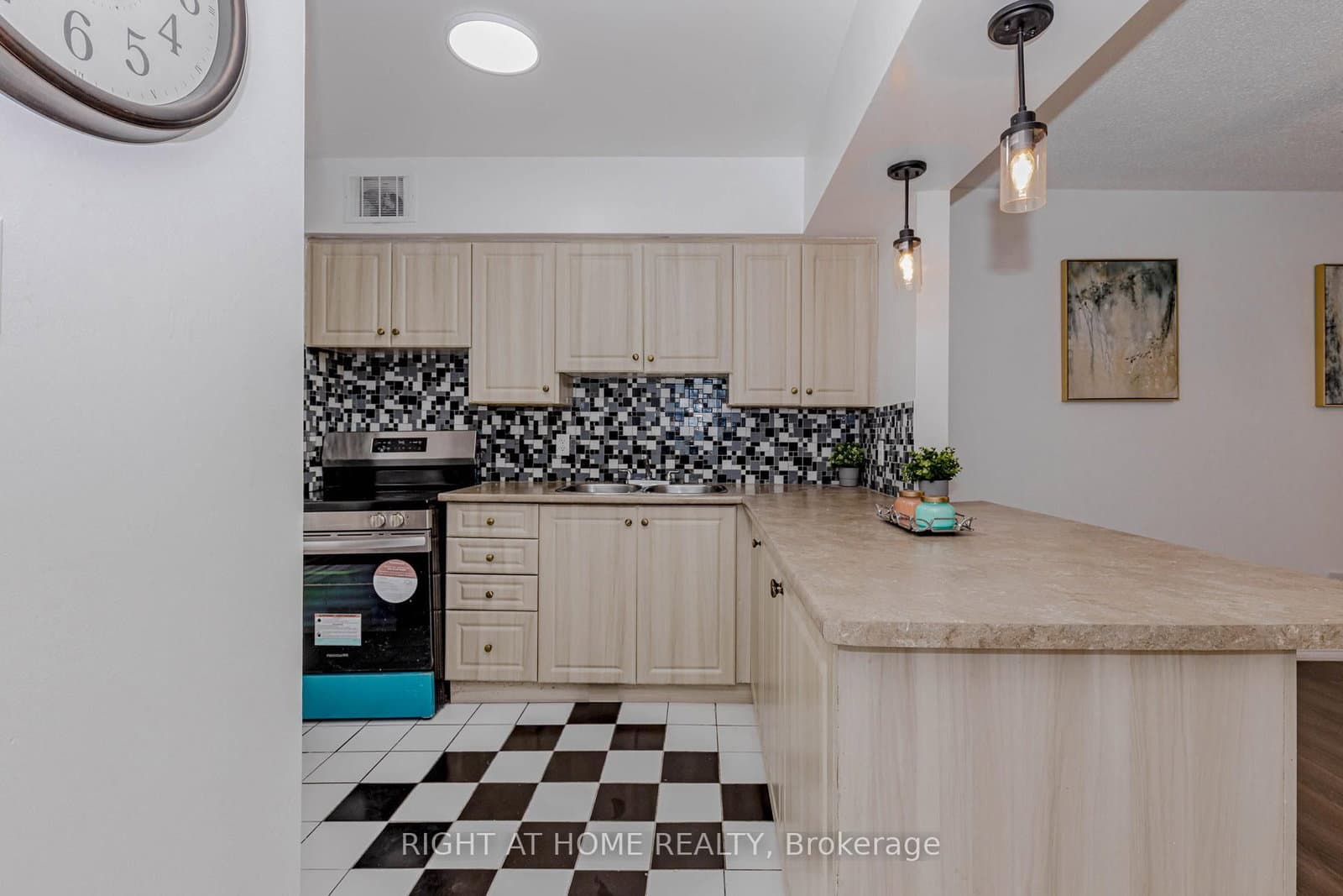 40 Rexdale Boulevard, Unit 3 thumbnail 11