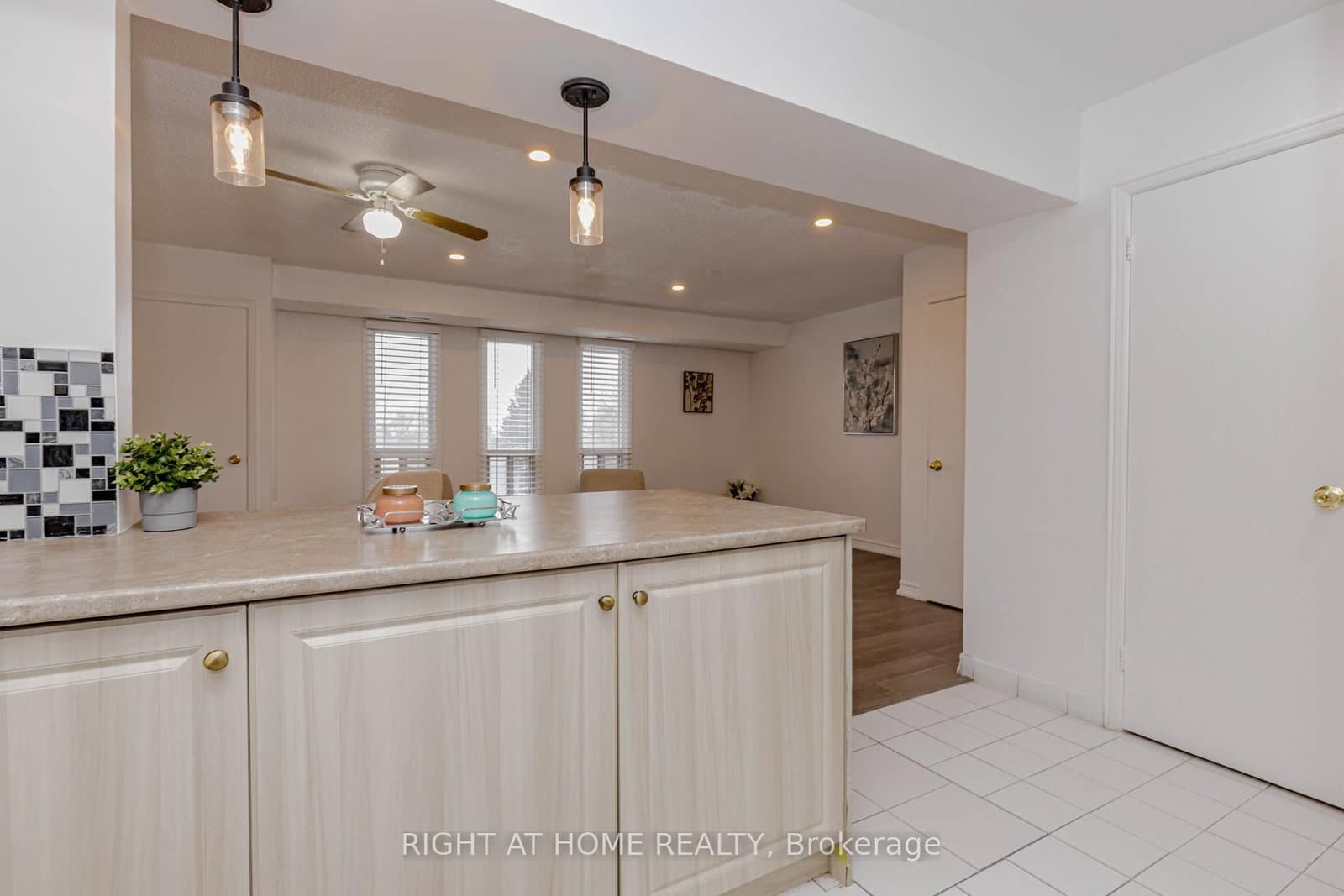 40 Rexdale Boulevard, Unit 3 thumbnail 14