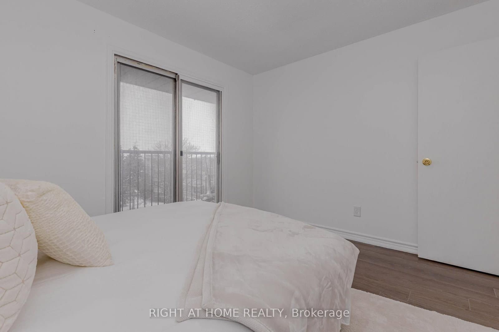 40 Rexdale Boulevard, Unit 3 thumbnail 27
