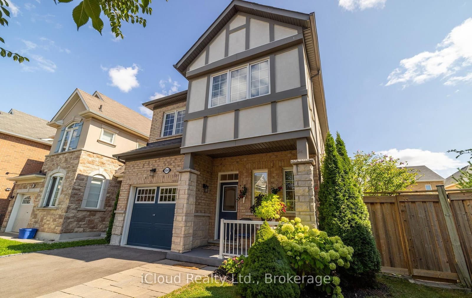 954 Penson Crescent - Image 1