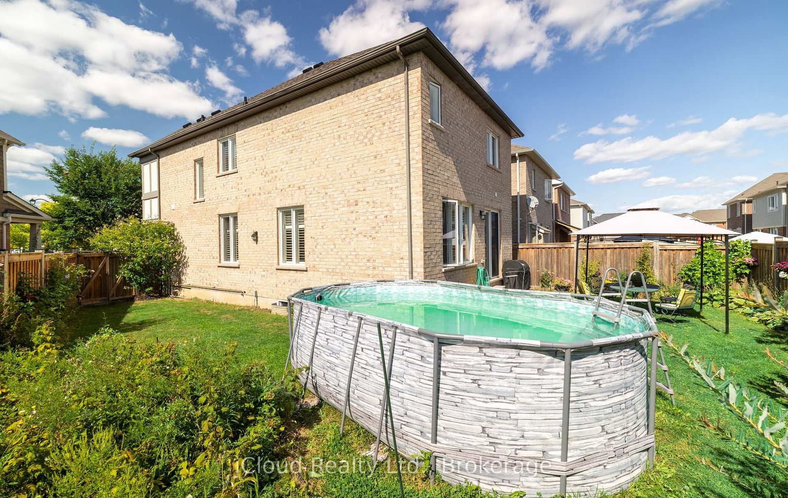 954 Penson Crescent thumbnail 40