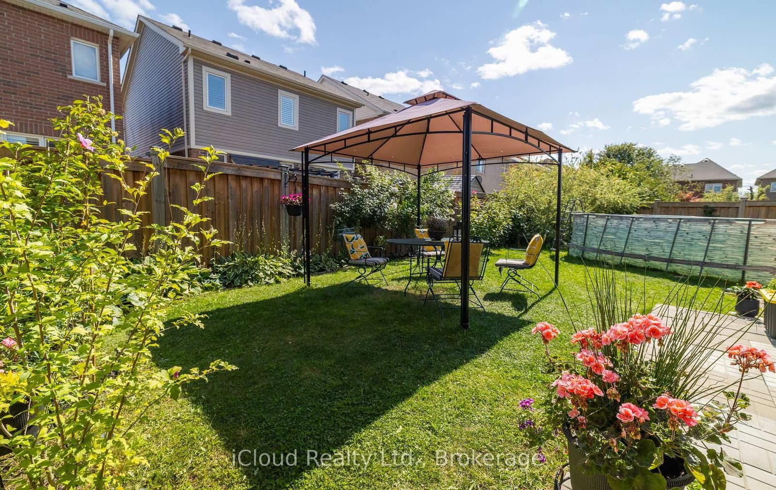 954 Penson Crescent thumbnail 41