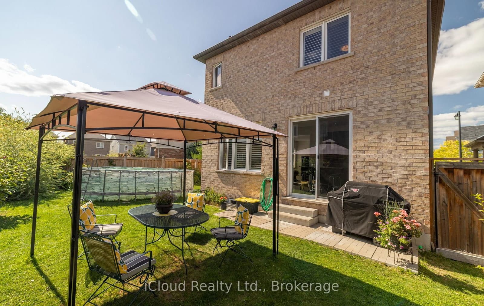 954 Penson Crescent thumbnail 42