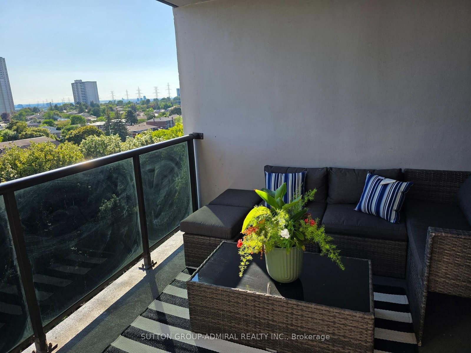 10 Tobermory Drive, Unit 802 thumbnail 31