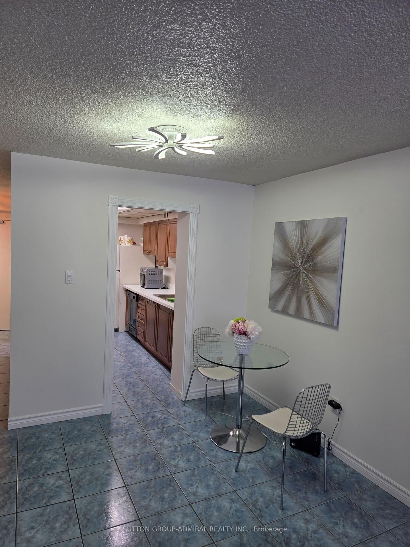 10 Tobermory Drive, Unit 802 thumbnail 34