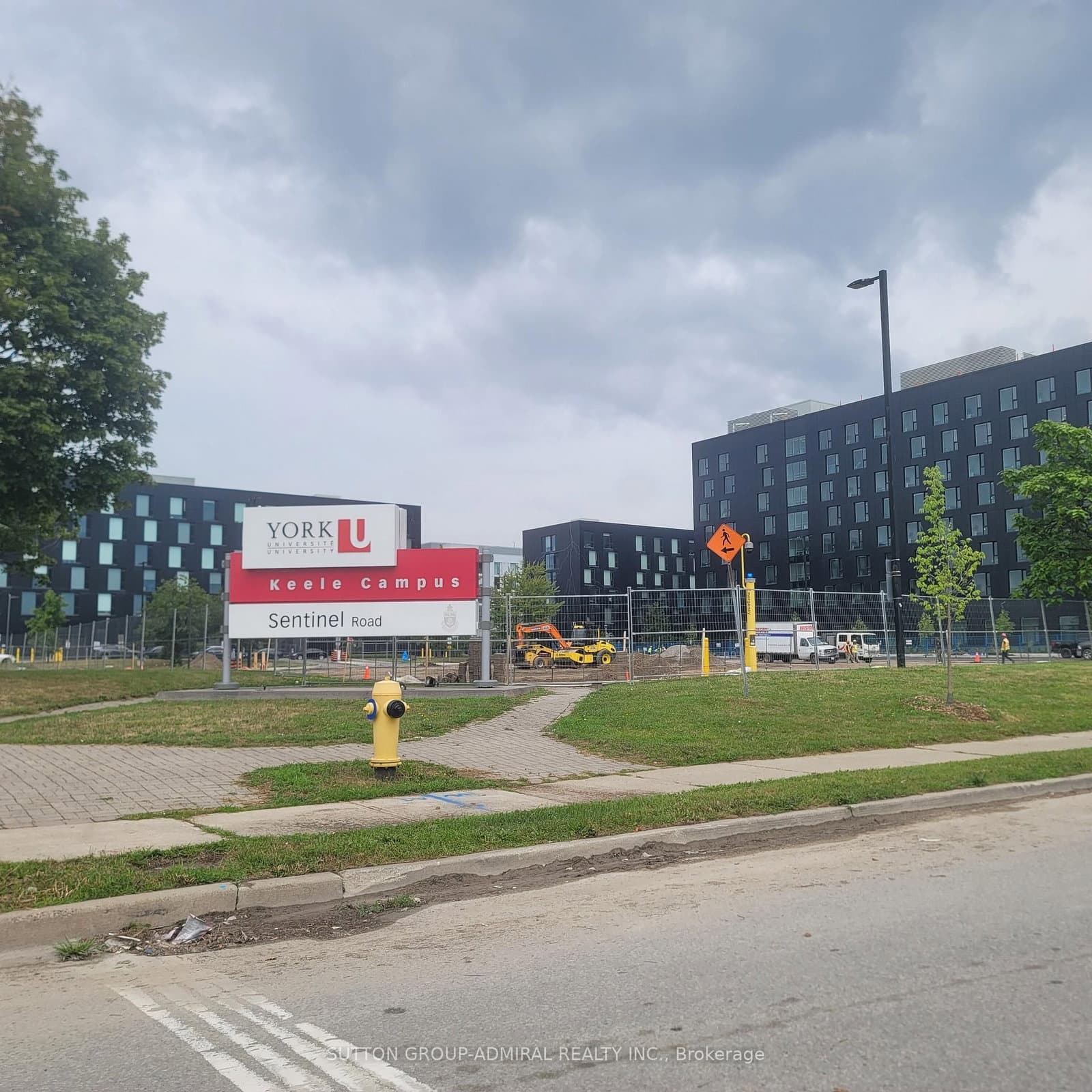 10 Tobermory Drive, Unit 802 thumbnail 5