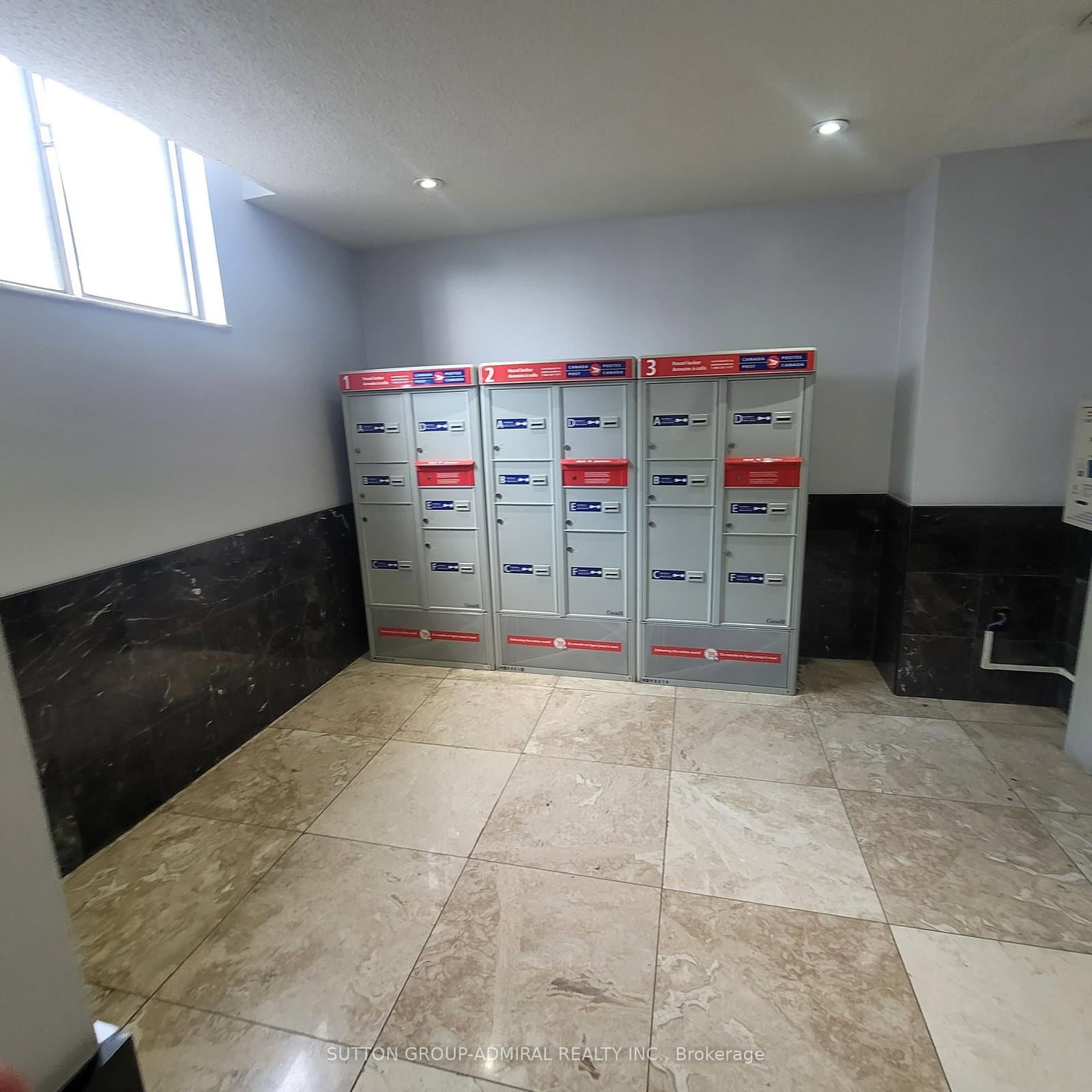 10 Tobermory Drive, Unit 802 thumbnail 8