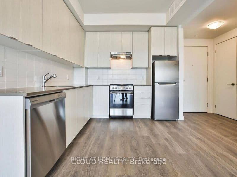 58 SKY HARBOUR Drive, Unit 410 thumbnail 20