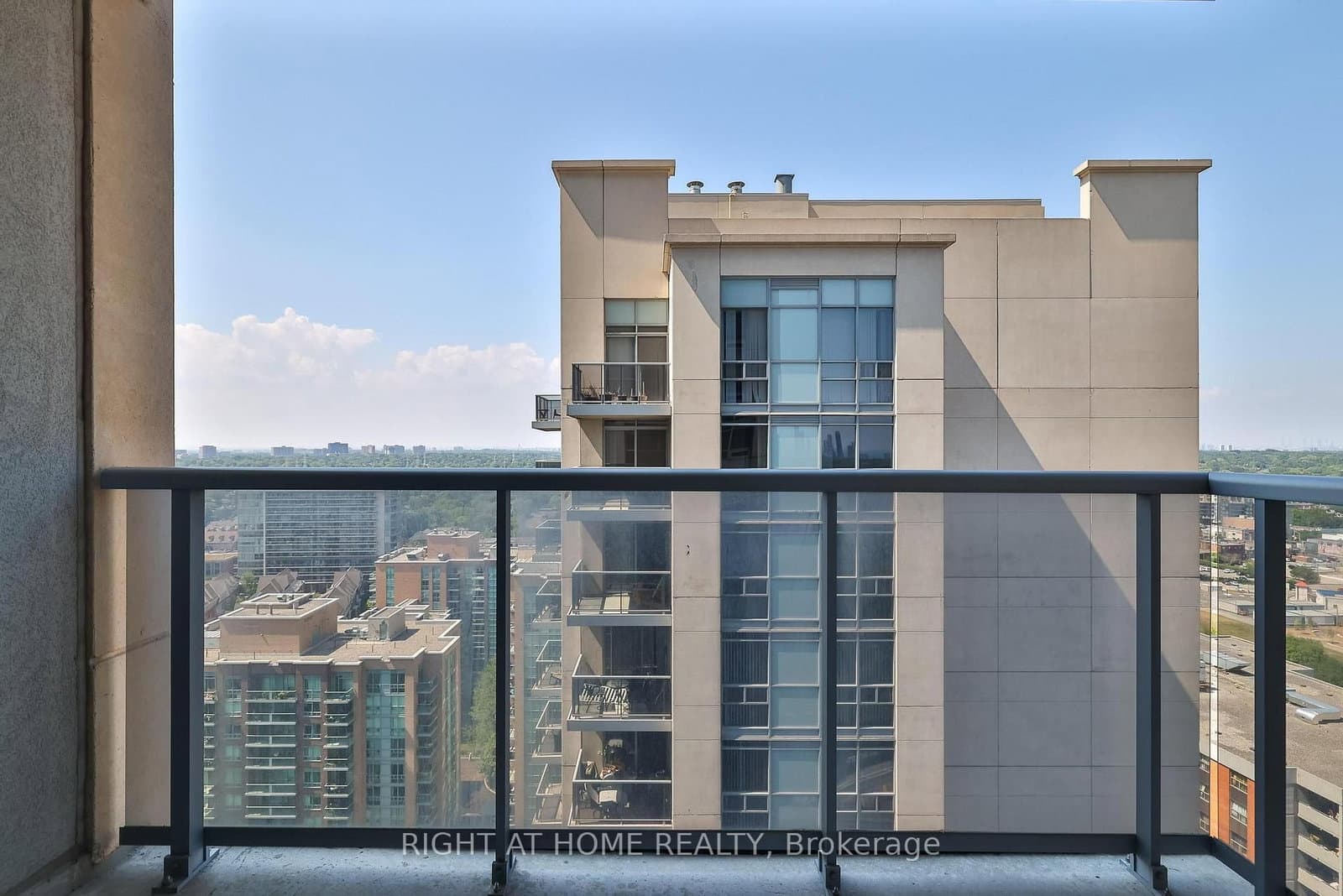 3 Michael Power Place, Unit 2402 thumbnail 27