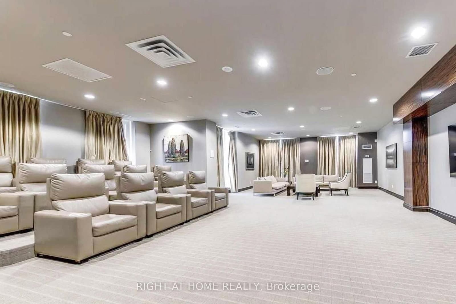 3 Michael Power Place, Unit 2402 thumbnail 31