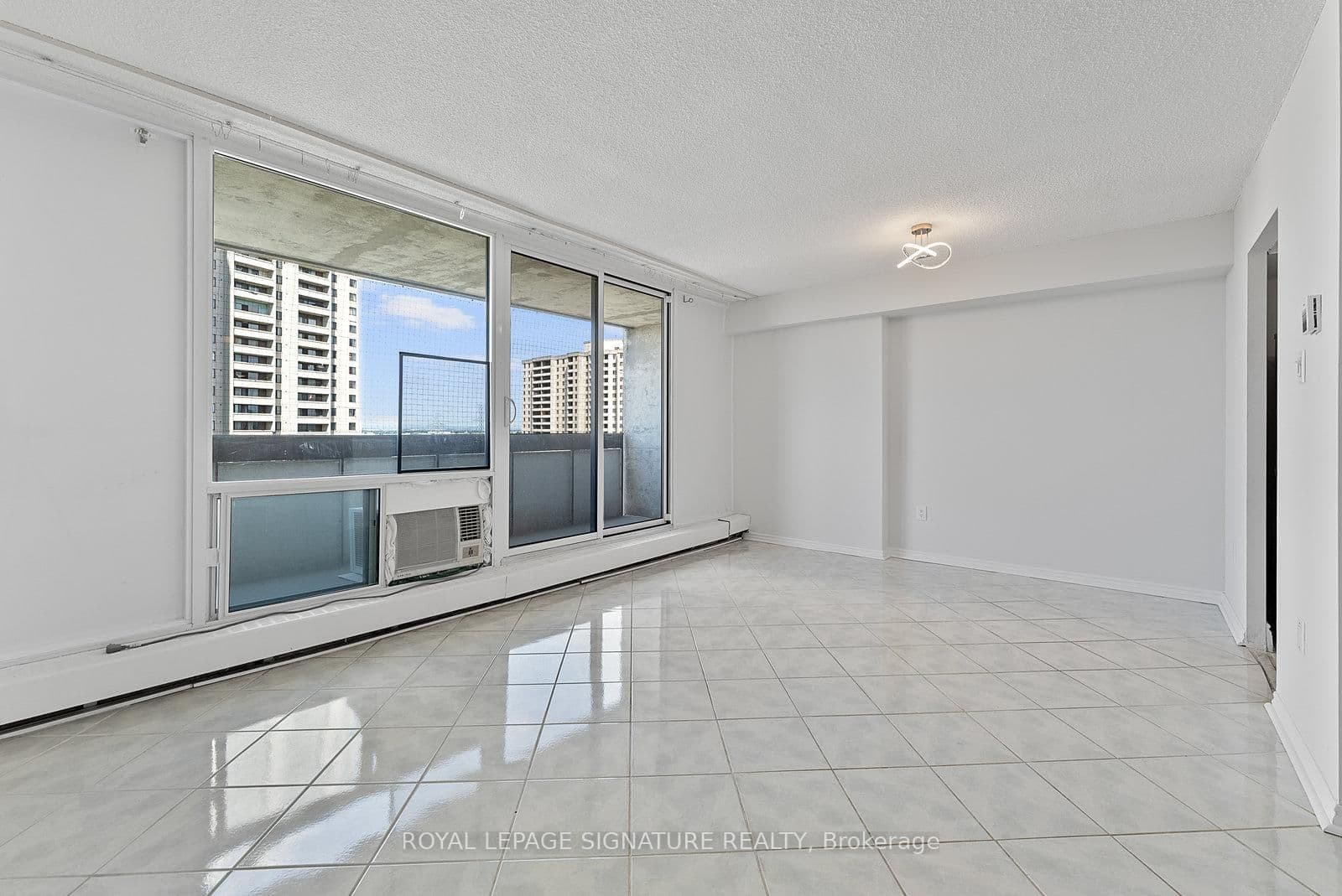 5 San Romanoway, Unit 906 thumbnail 5