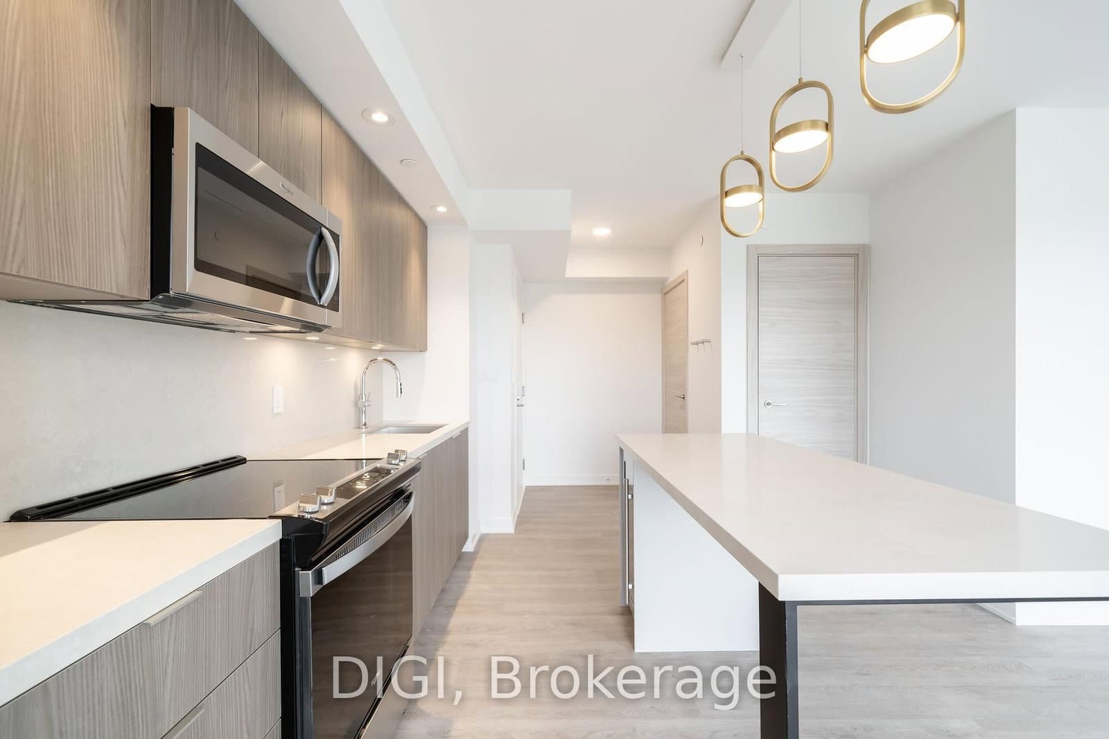 485 Perth Avenue, Unit E613 thumbnail 8
