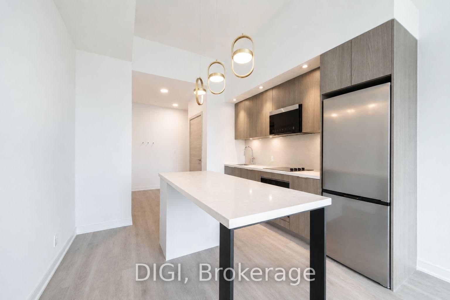 485 Perth Avenue, Unit E438 thumbnail 5