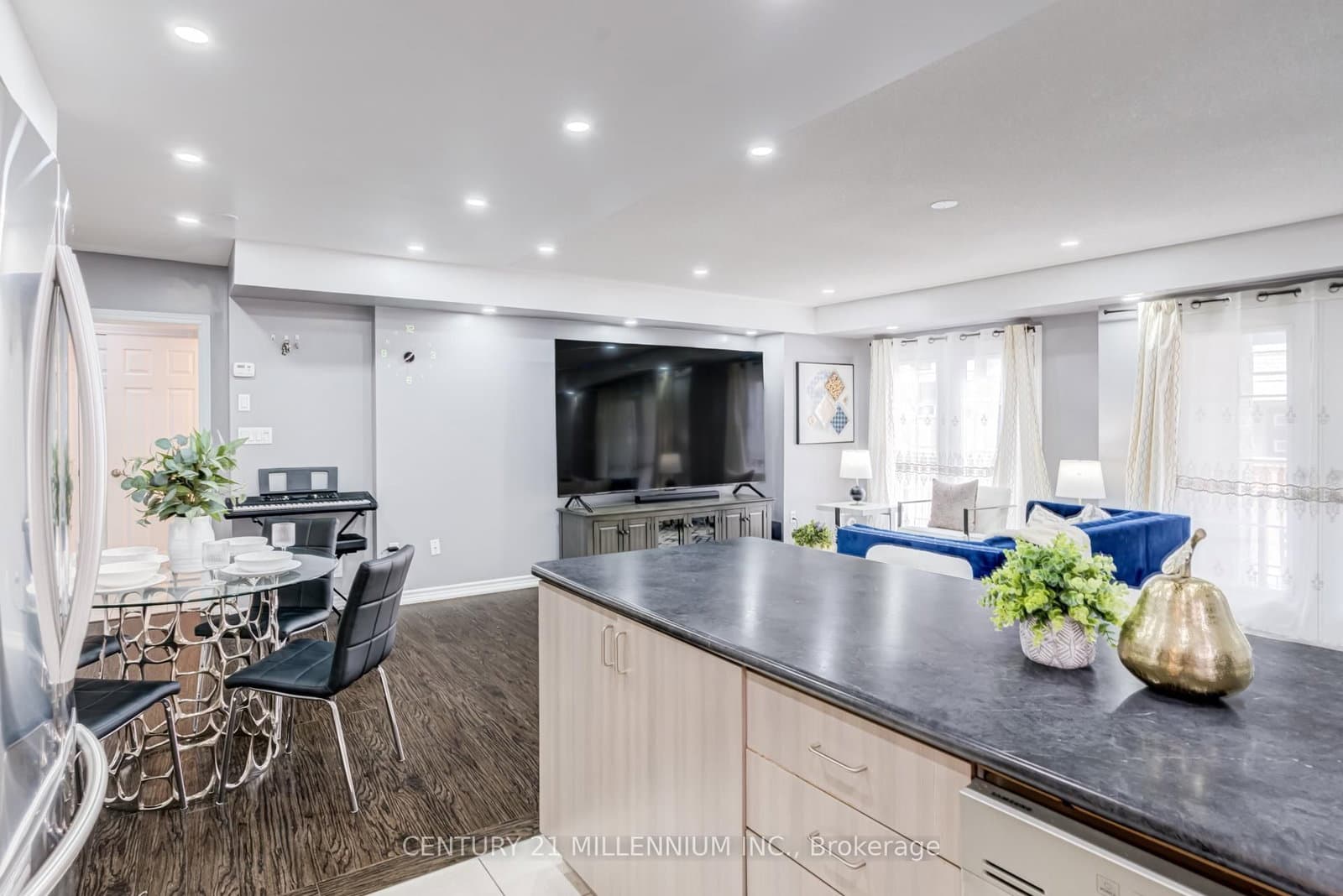 200 Veterans Drive, Unit 30 thumbnail 17