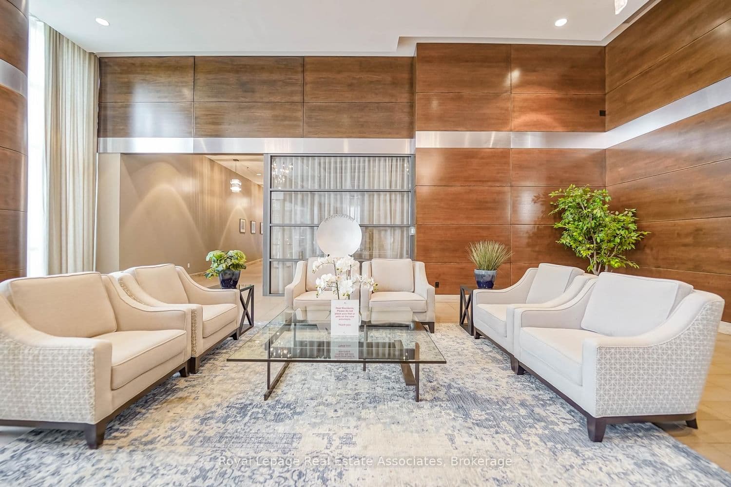 1 Hurontario Street, Unit 308 thumbnail 30