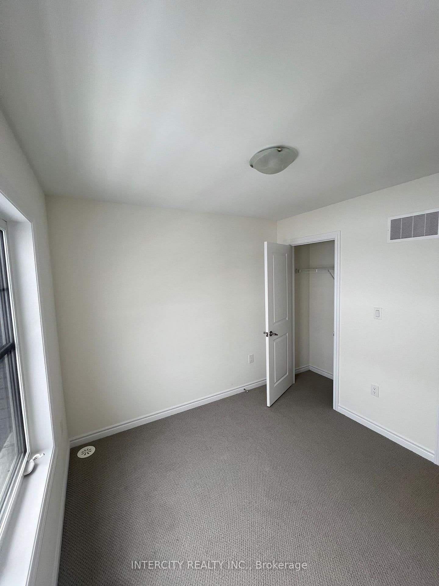 392 Tim Manley Avenue thumbnail 11