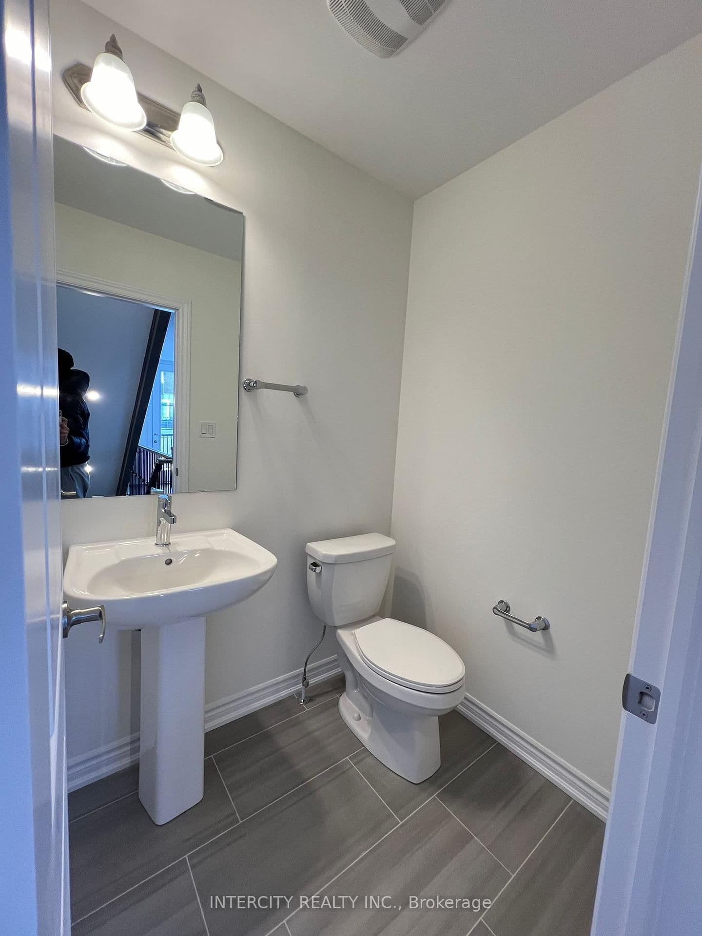 392 Tim Manley Avenue thumbnail 6