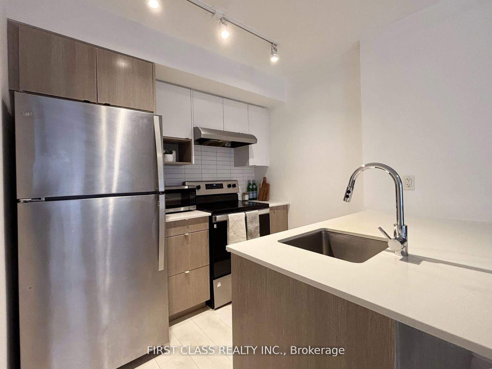 1127 Cooke Boulevard, Unit 514 thumbnail 4