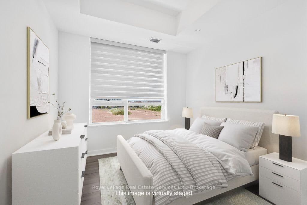 405 Dundas Street W, Unit 332 thumbnail 27