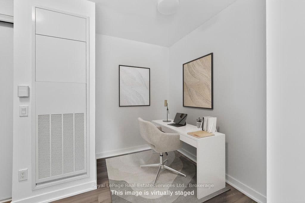 405 Dundas Street W, Unit 332 thumbnail 8