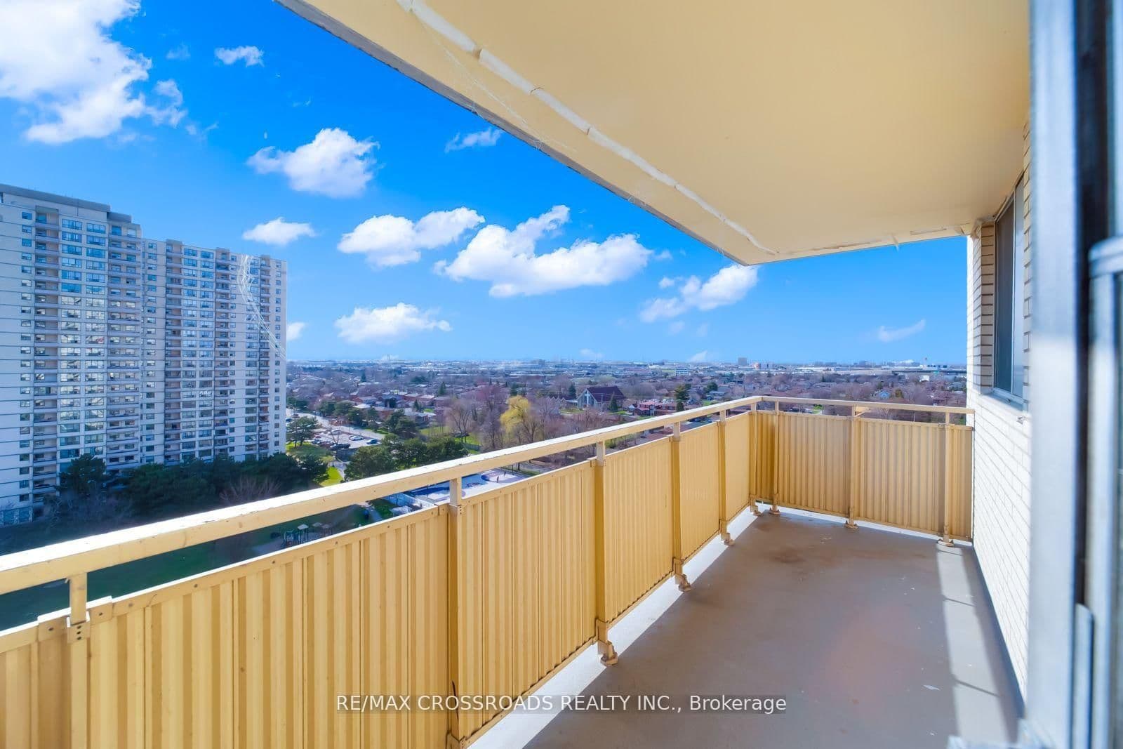 340 Dixon Road, Unit 1208 thumbnail 11