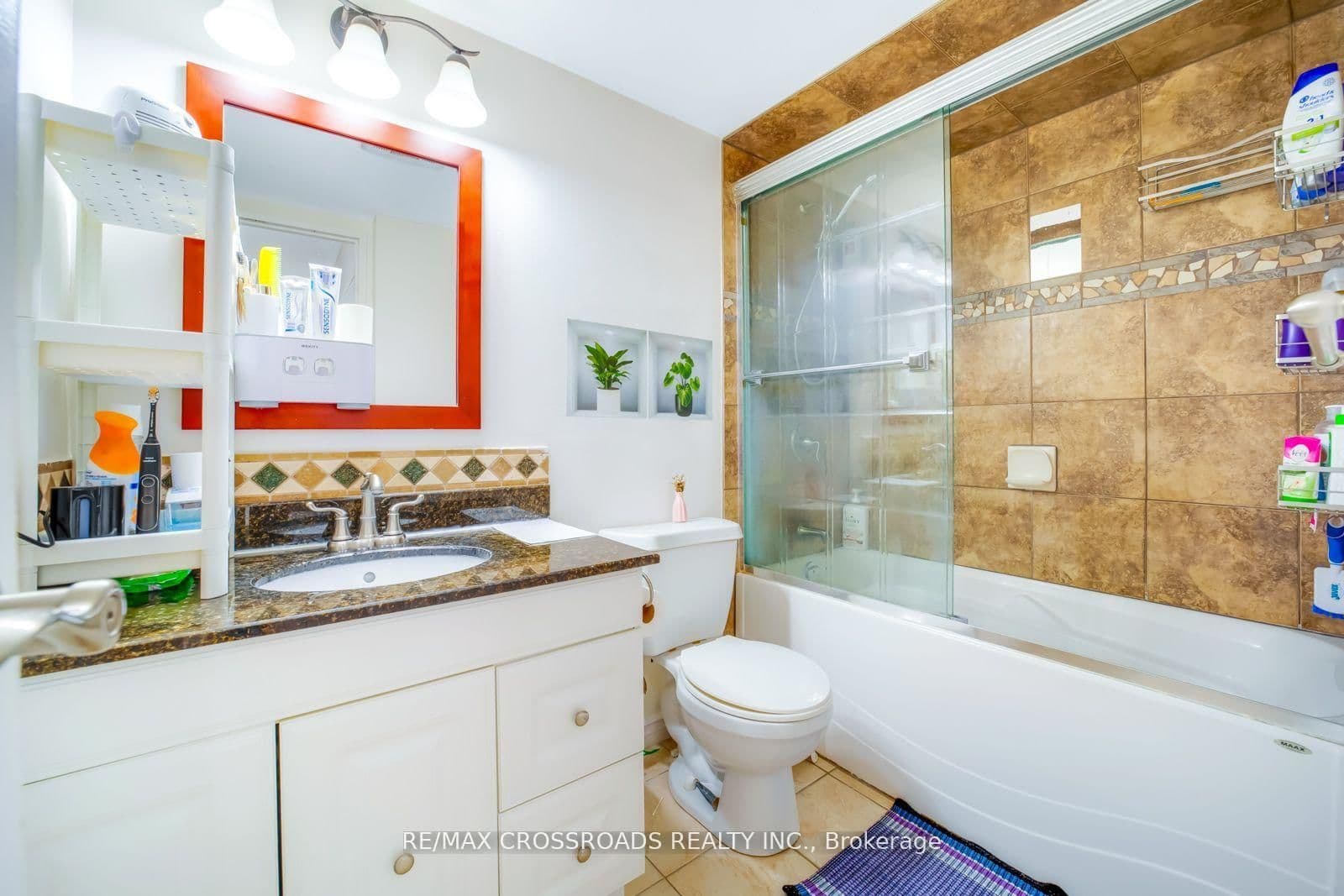 340 Dixon Road, Unit 1208 thumbnail 12