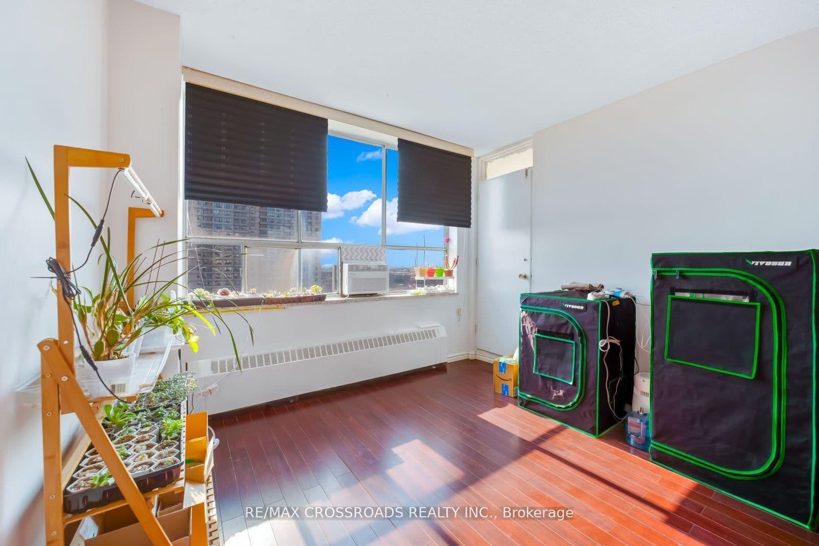 340 Dixon Road, Unit 1208 thumbnail 17