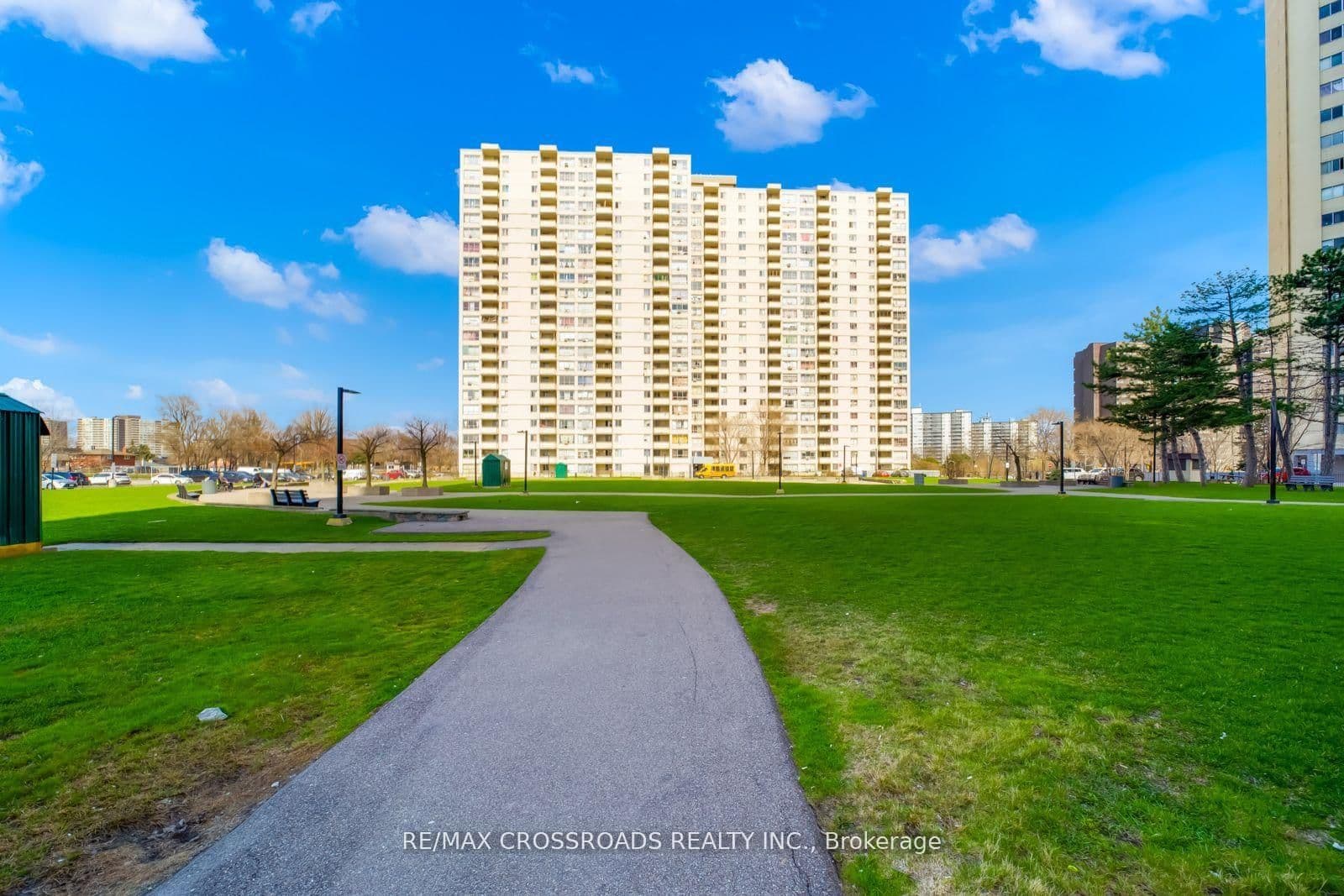 340 Dixon Road, Unit 1208 thumbnail 24