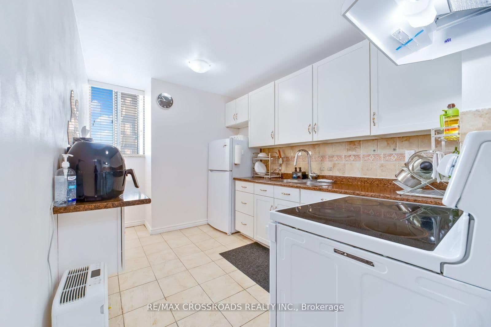 340 Dixon Road, Unit 1208 thumbnail 3