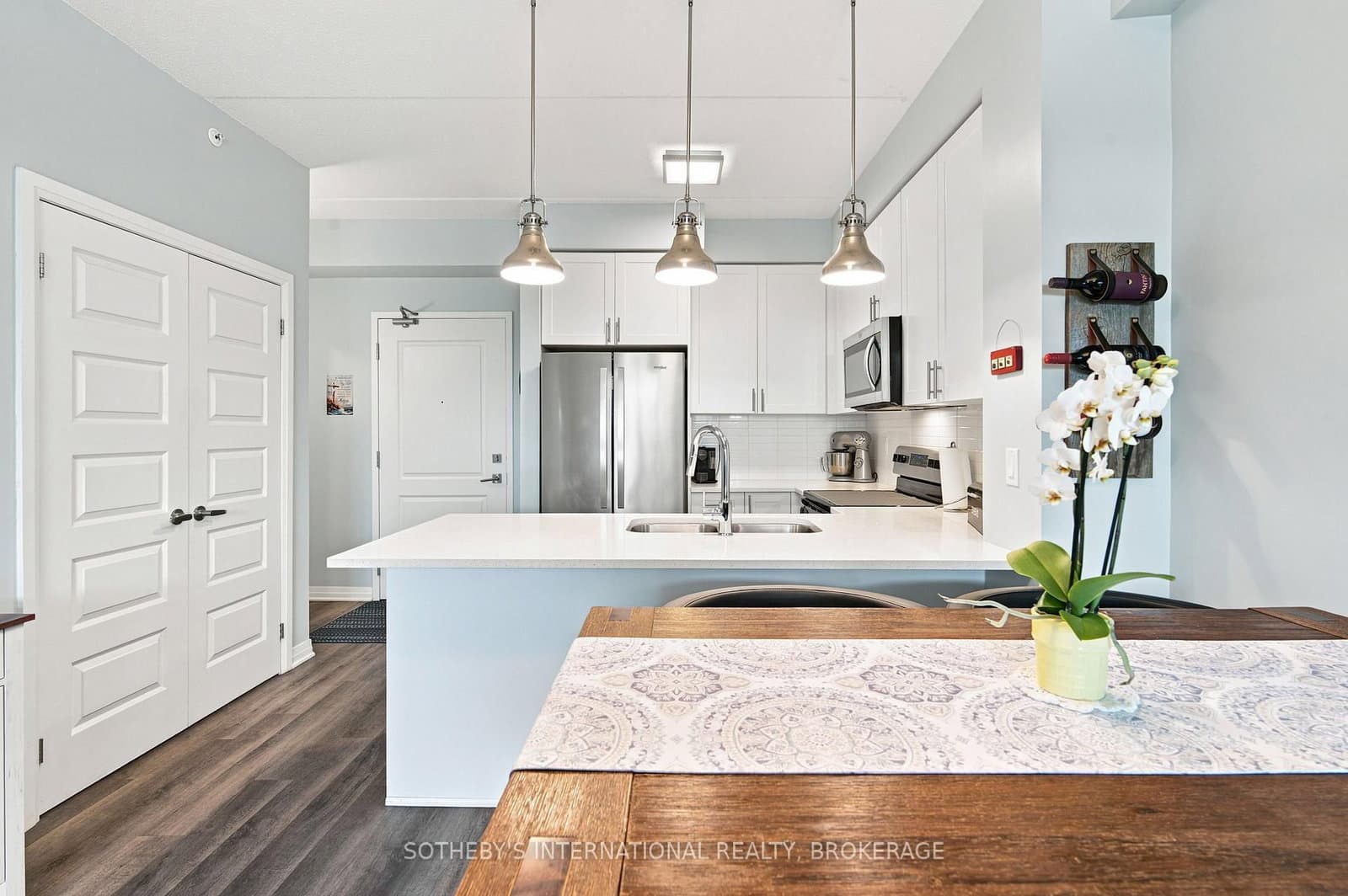 610 Farmstead Drive, Unit 126 thumbnail 11