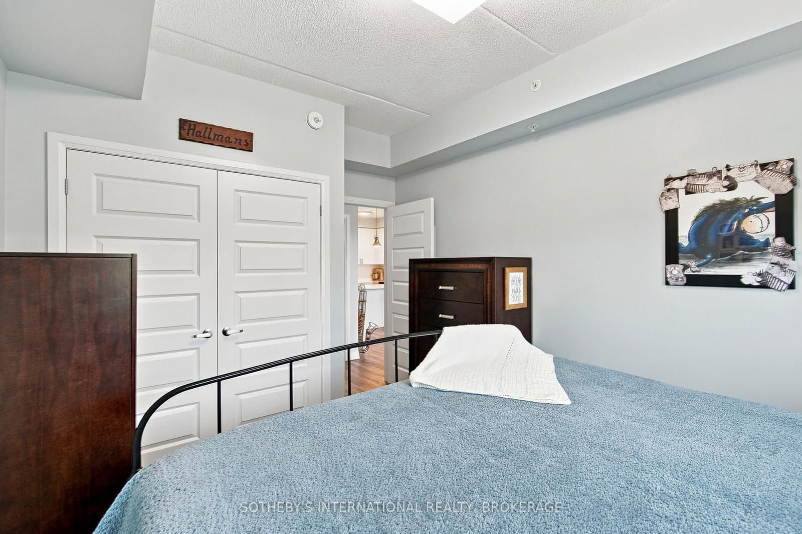 610 Farmstead Drive, Unit 126 thumbnail 21