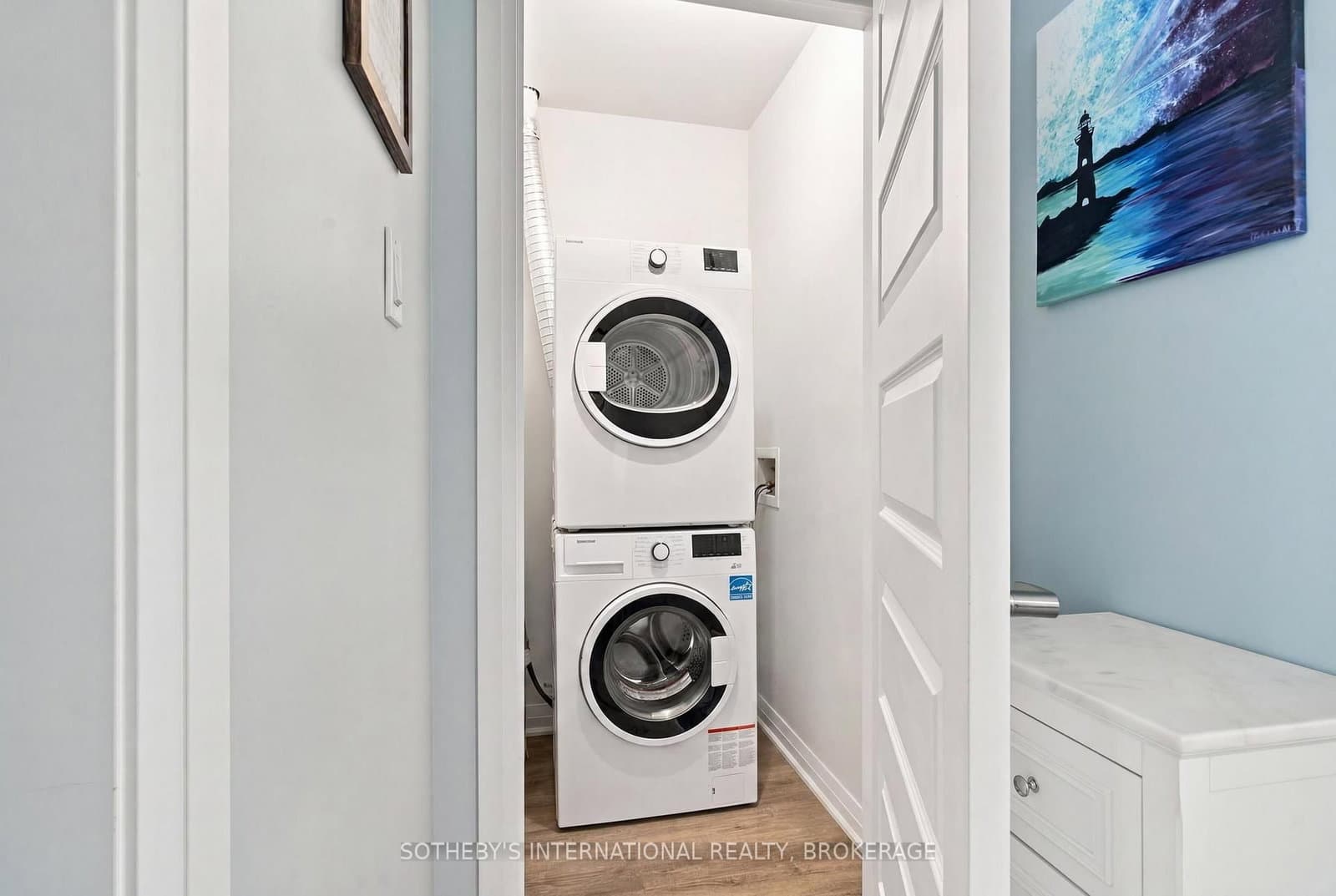 610 Farmstead Drive, Unit 126 thumbnail 22