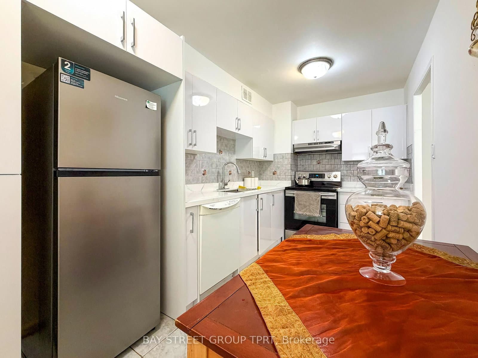 9 Four Winds Drive, Unit 208 thumbnail 10